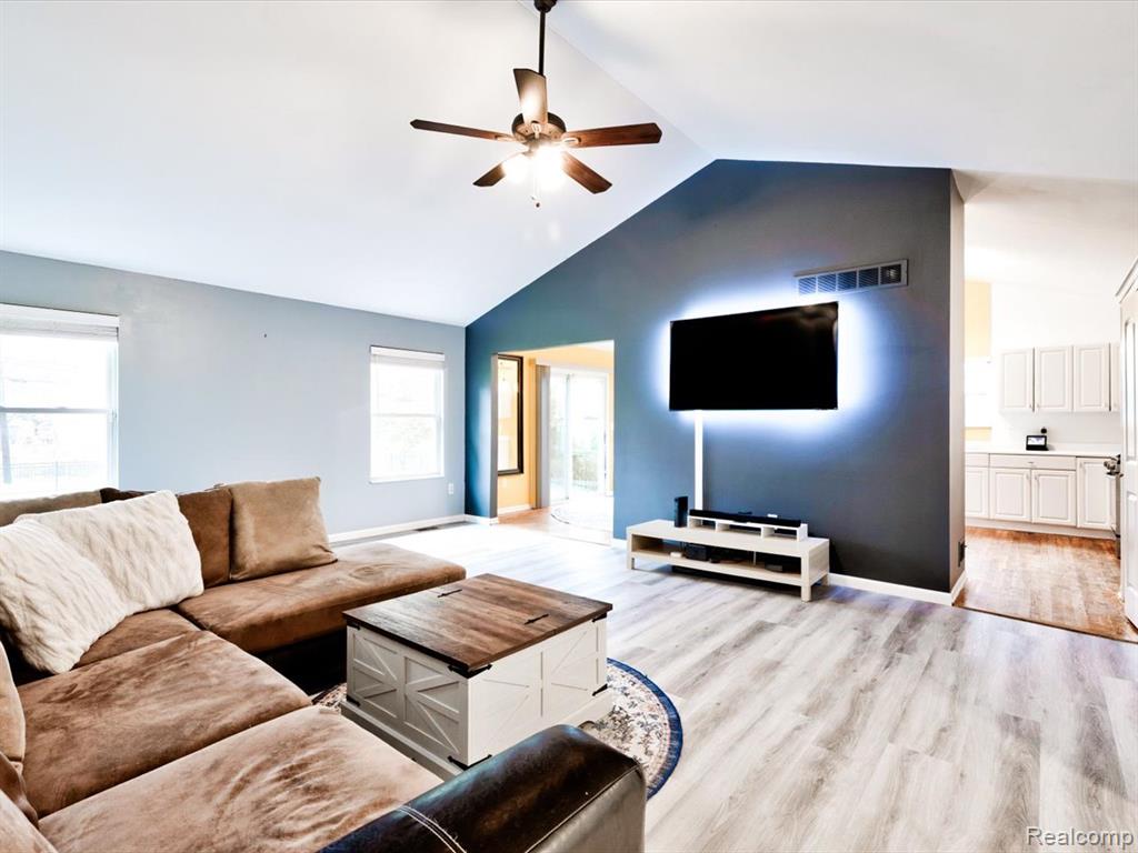 2125 S Delano Street, St. Clair, MI 48079 — Photo 4