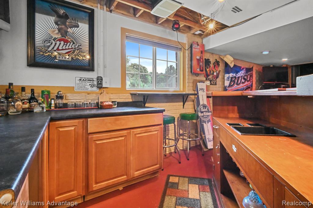 5085 HICKORY Trail, Grand Blanc, MI 48439 — Photo 39