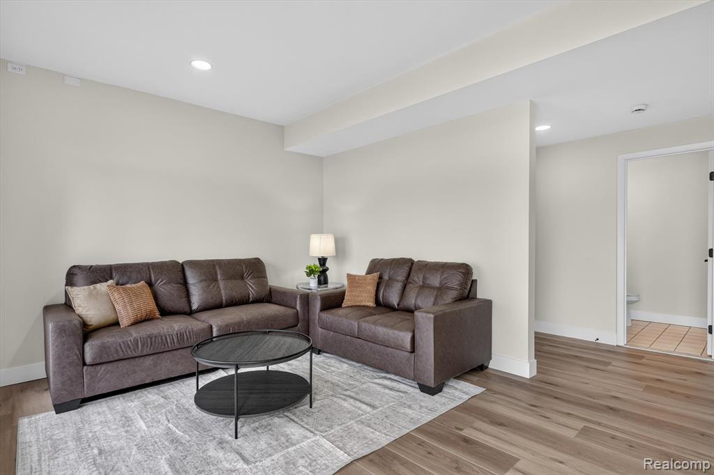 3429 Rolston Road, Fenton, MI 48430 — Photo 36