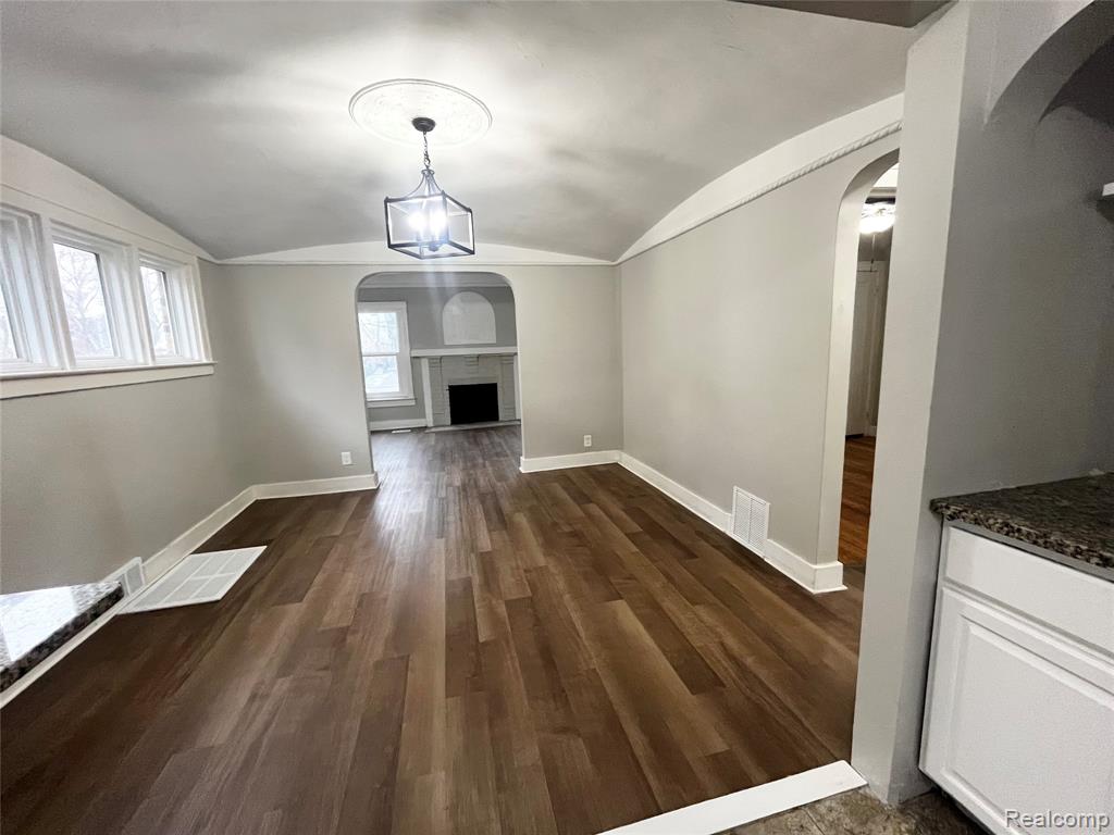 5532 Kensington Avenue, Detroit, MI 48224 — Photo 5