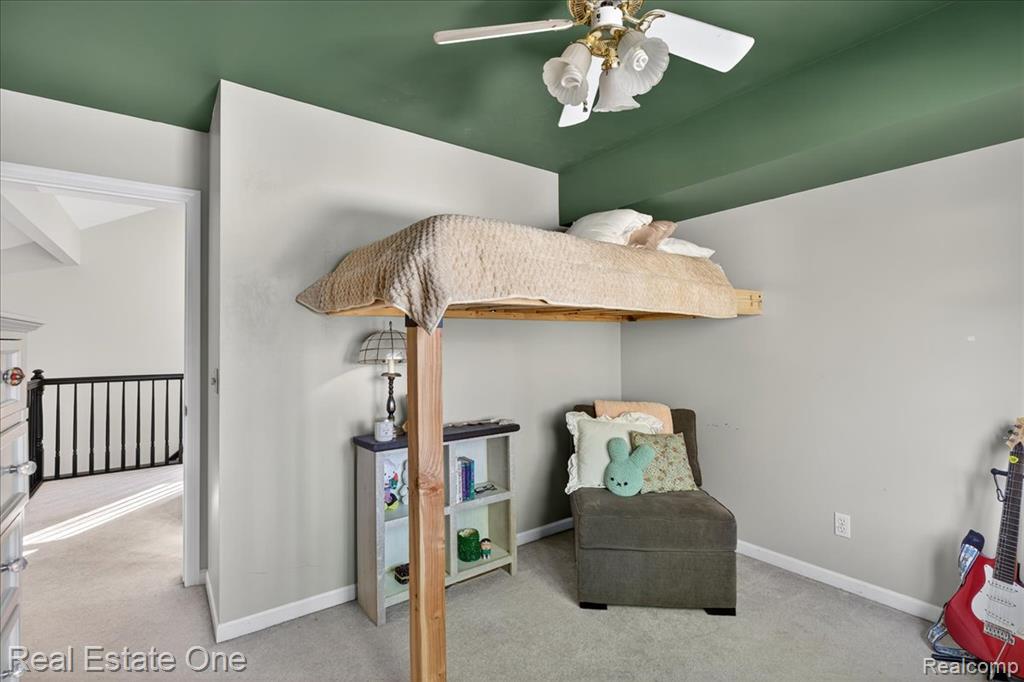 693 Knibbe Road, Lake Orion, MI 48362 — Photo 61