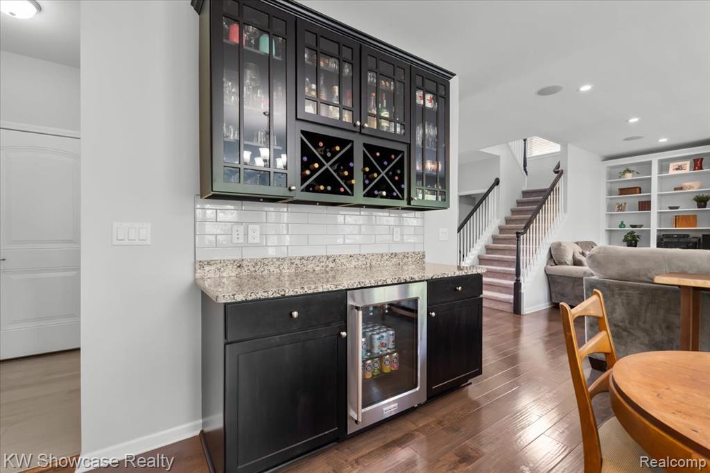 41775 Steinbeck Glen, Novi, MI 48377 — Photo 14