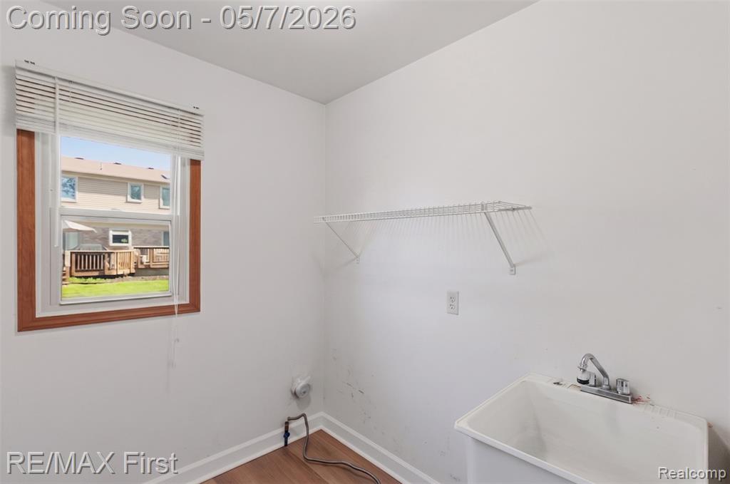 1800 Hillman Drive, Troy, MI 48083 — Photo 19