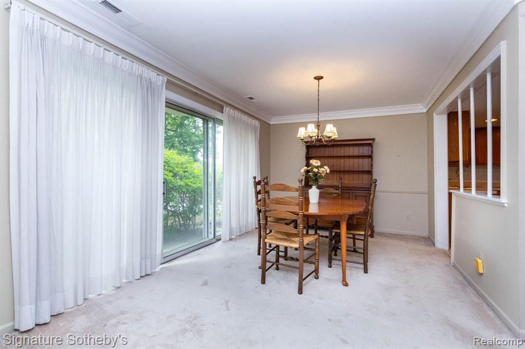 19710 W 13 Mile Road, 101, Beverly Hills, MI 48025 — Photo 10