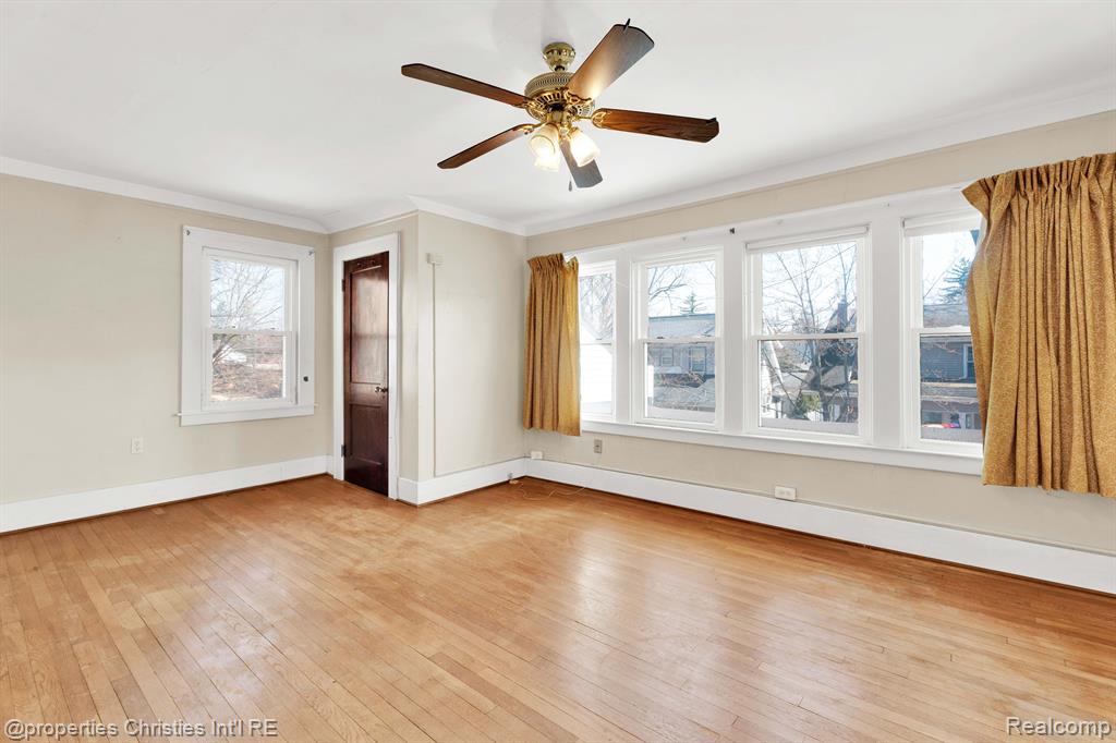 418 S Maple Avenue, Royal Oak, MI 48067 — Photo 18