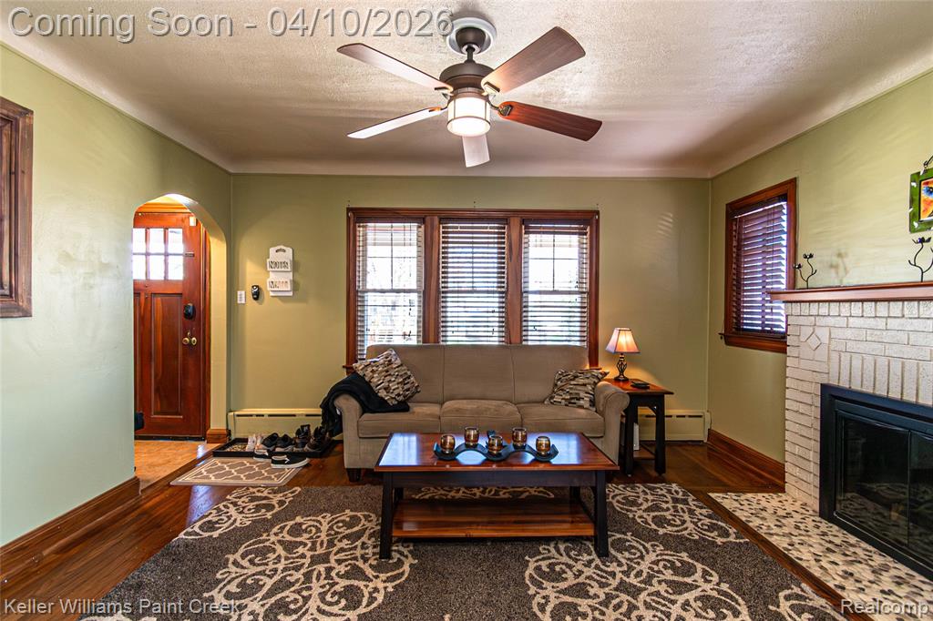 7392 Voerner Avenue, Center Line, MI 48015 — Photo 9