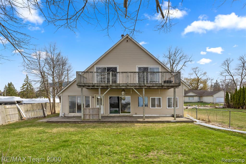 4390 Cass Elizabeth Road, Waterford, MI 48328 — Photo 4