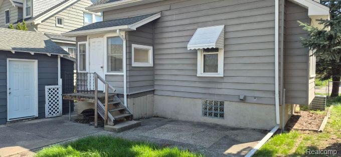 830 KNOWLES Street, Royal Oak, MI 48067 — Photo 24