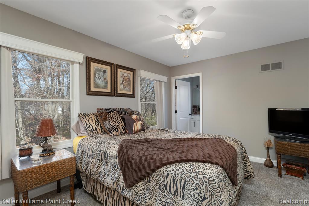 5597 Ashby Court, Waterford, MI 48327 — Photo 20