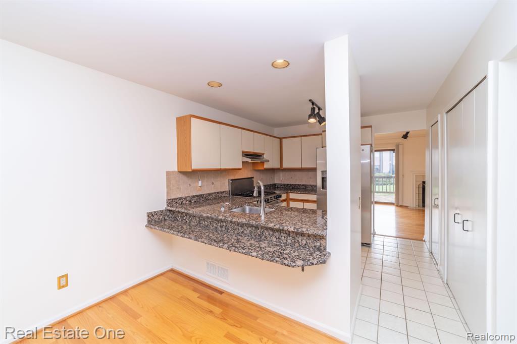 6250 POTOMAC Circle, West Bloomfield, MI — Photo 20