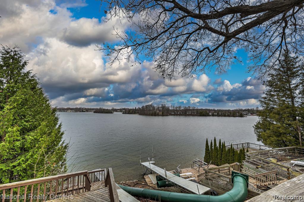 3453 Ormond Road, White Lake, MI 48383 — Photo 3