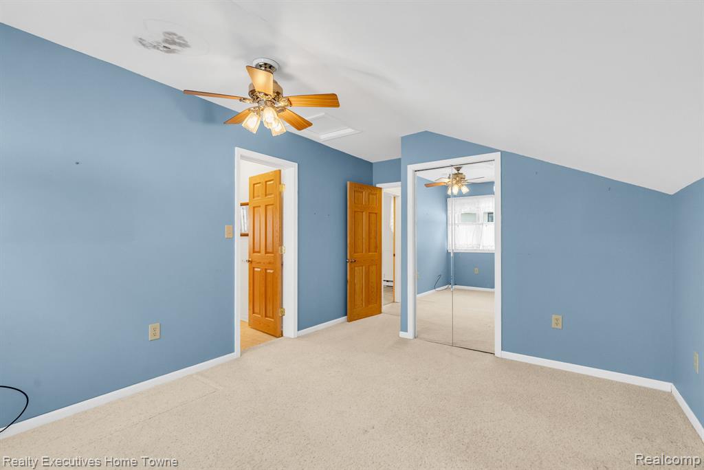 5430 Lakeshore Road, Fort Gratiot, MI 48059 — Photo 47