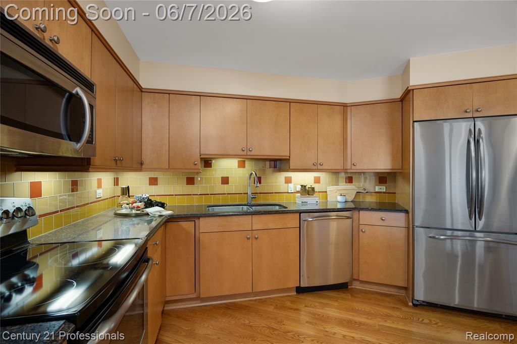 5000 Town Center, 2305, Southfield, MI 48075 — Photo 9