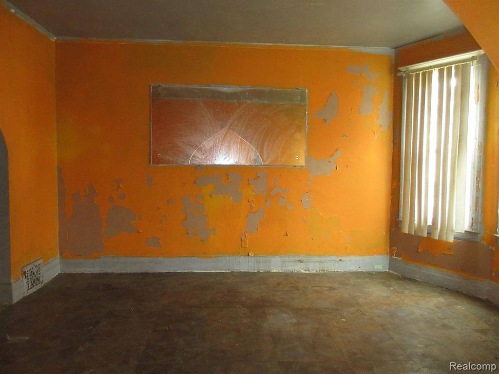 5409 FISCHER Street, Detroit, MI 48213 — Photo 5