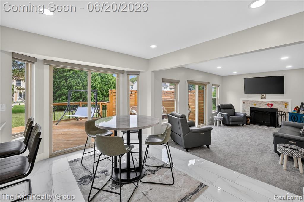47185 Scarlet Drive S, Novi, MI — Photo 16