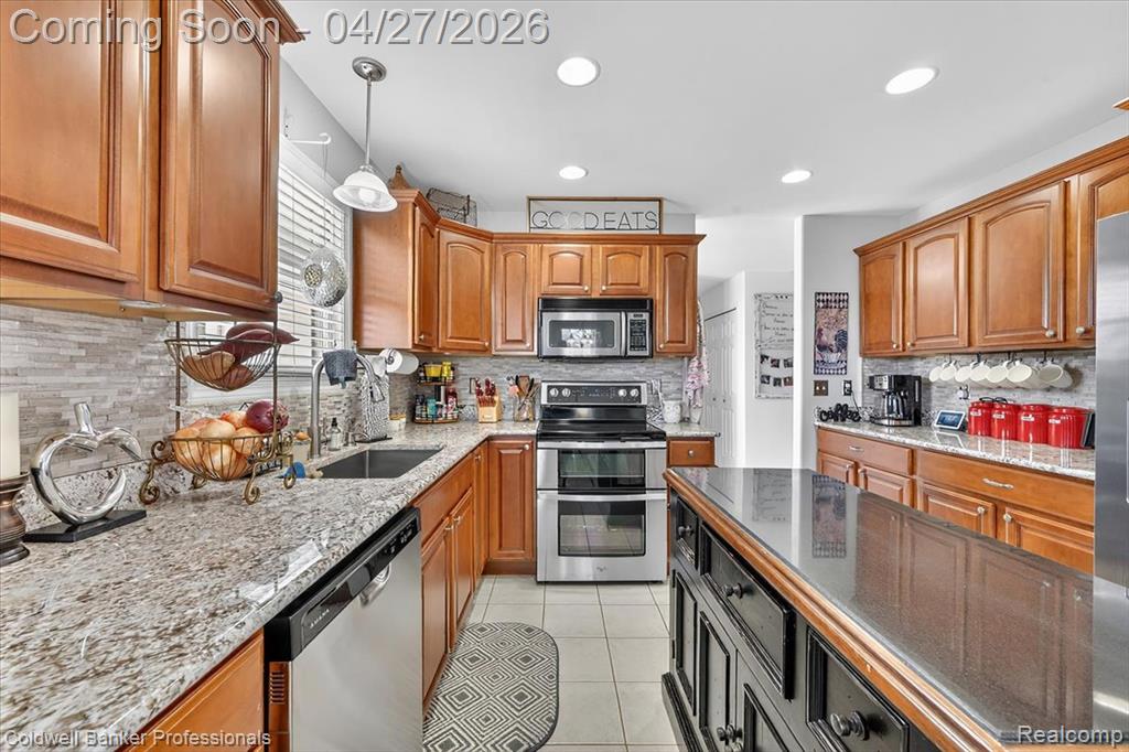 6017 Simmons Trail, North Branch, MI 48461 — Photo 11