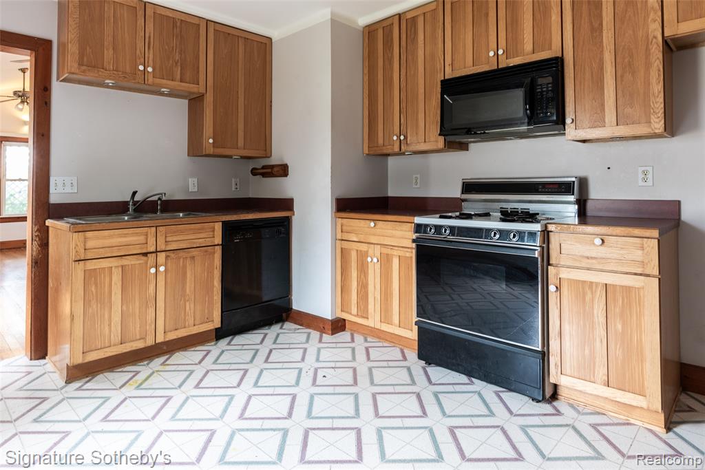 63 E Rockwood Street, Ecorse, MI 48229 — Photo 4