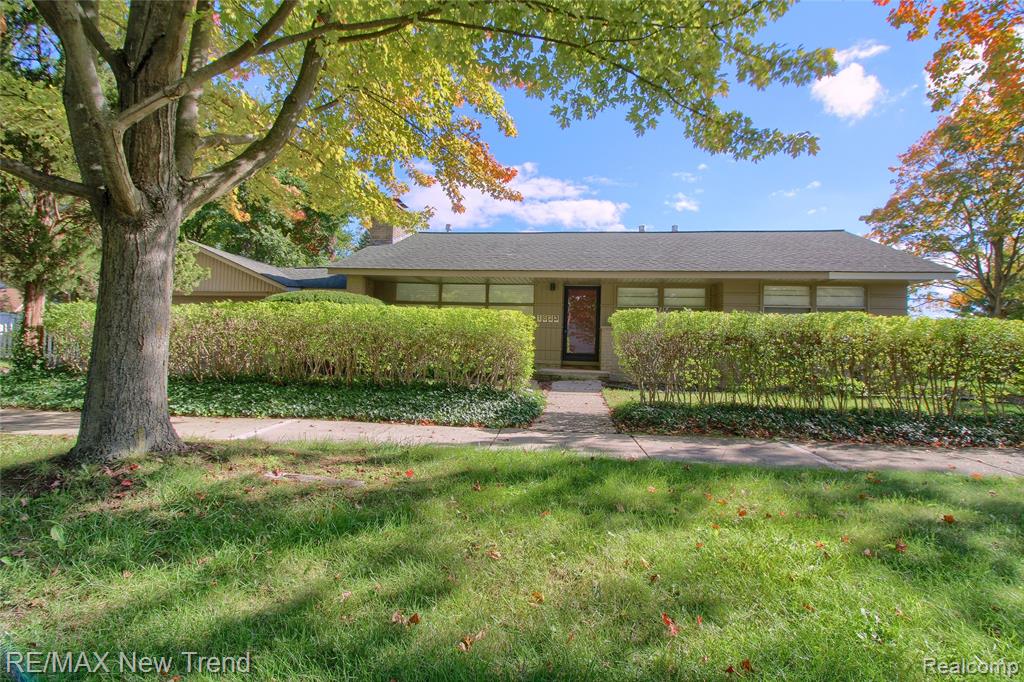 1823 BRADFORD Road, Birmingham, MI 48009