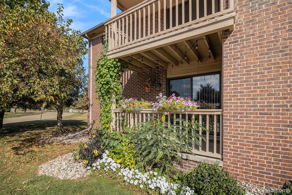 45216 Churchill Drive, 8, Macomb, MI 48044 — Photo 16