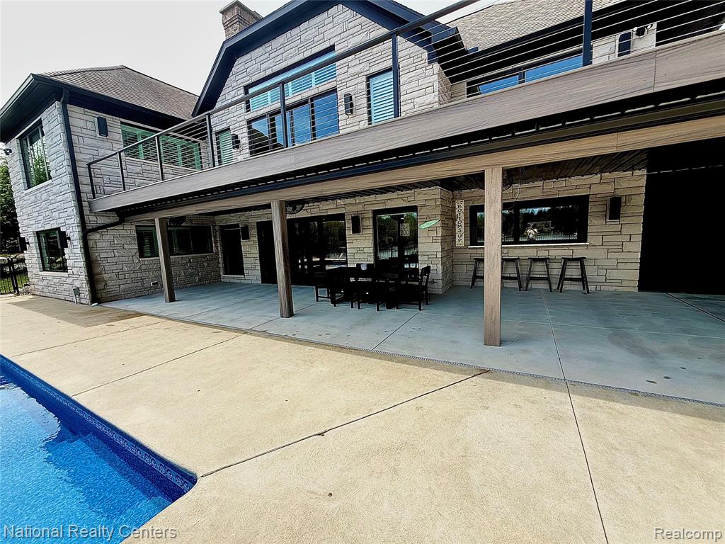 7050 Lake Shannon Court, Fenton, MI 48430 — Photo 57
