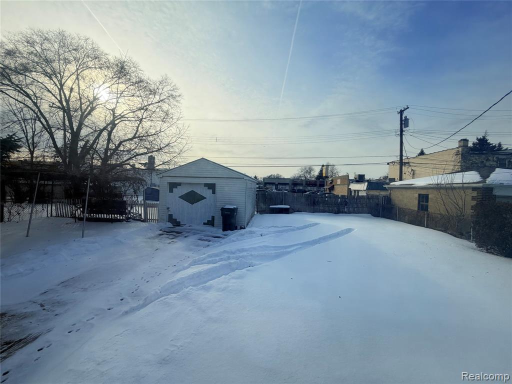 7041 Yinger Avenue, Dearborn, MI 48126 — Photo 33