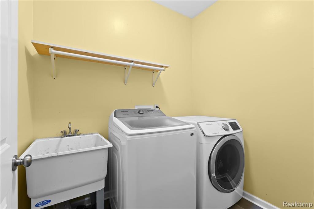 10403 Bouldercrest Drive, South Lyon, MI 48178 — Photo 15