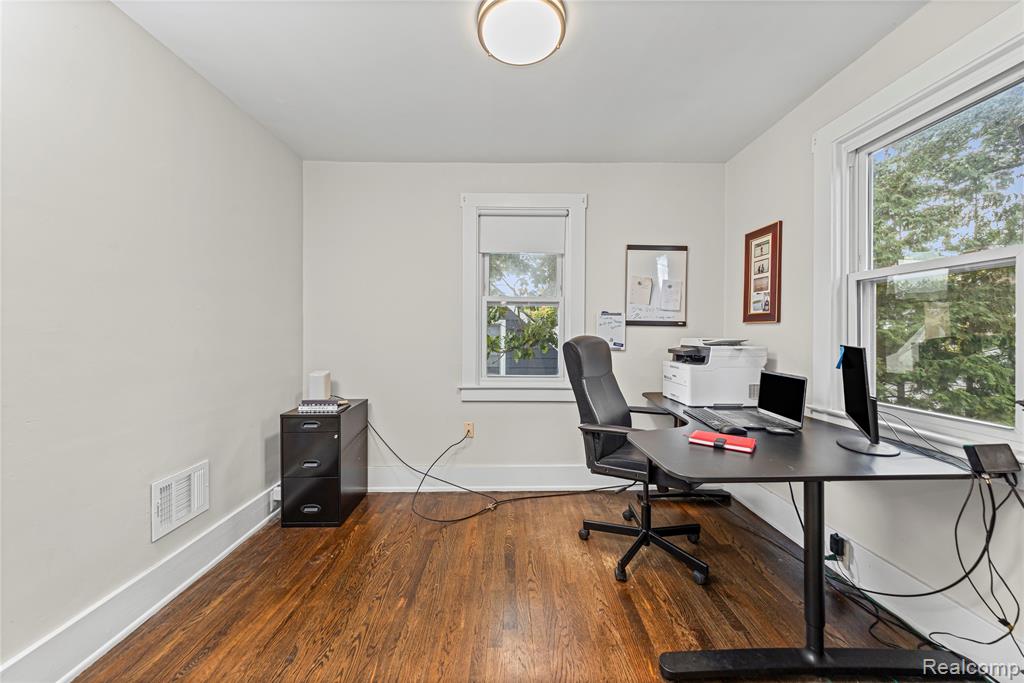 817 Fernwood Road, Royal Oak, MI 48067 — Photo 23
