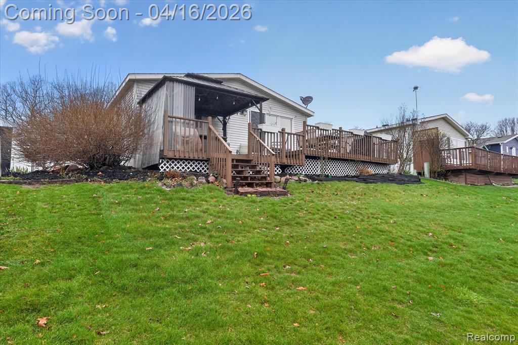11542 Clearwater Dr, Fenton, MI 48430 — Photo 37