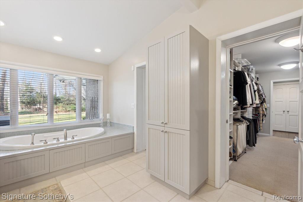 5170 TOOTMOOR Road, Bloomfield Hills, MI 48302 — Photo 19