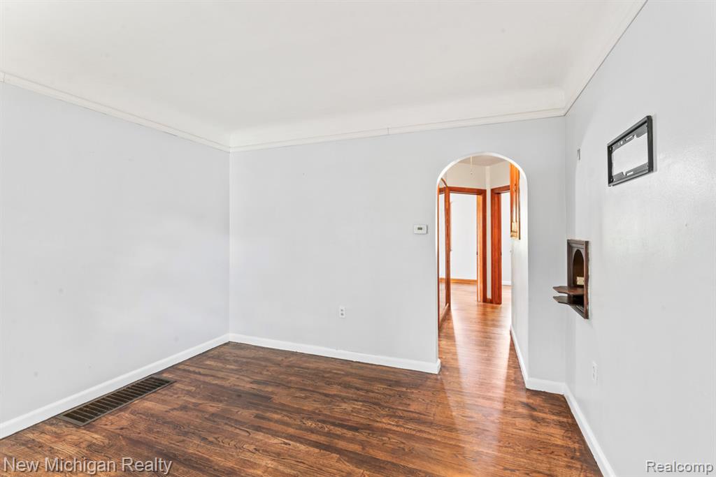 6110 Hackett, Waterford, MI 48327 — Photo 12