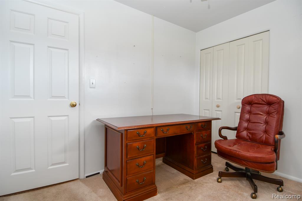 6443 Richfield Road, Flint, MI 48506 — Photo 23