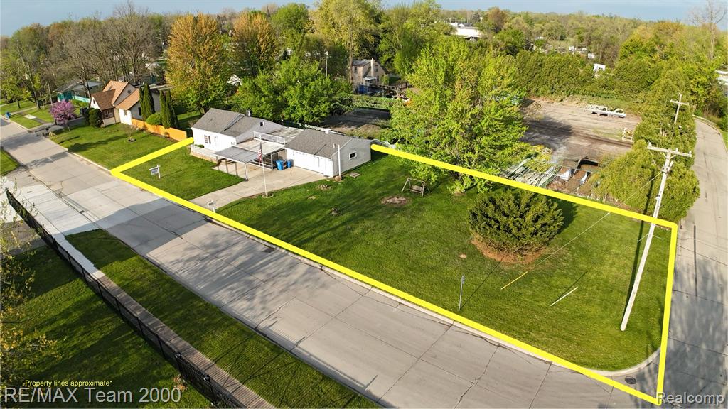 5526 SYLVIA Street, Dearborn Heights, MI 48125 — Photo 2