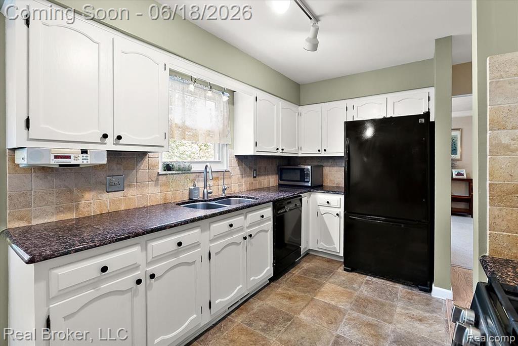 6339 Westwego Drive - Photo 2