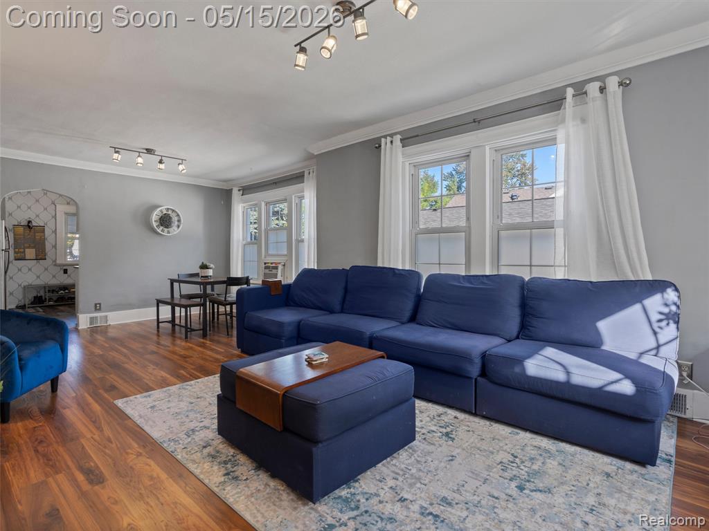 504 S Kenwood Avenue, Royal Oak, MI 48067 — Photo 8