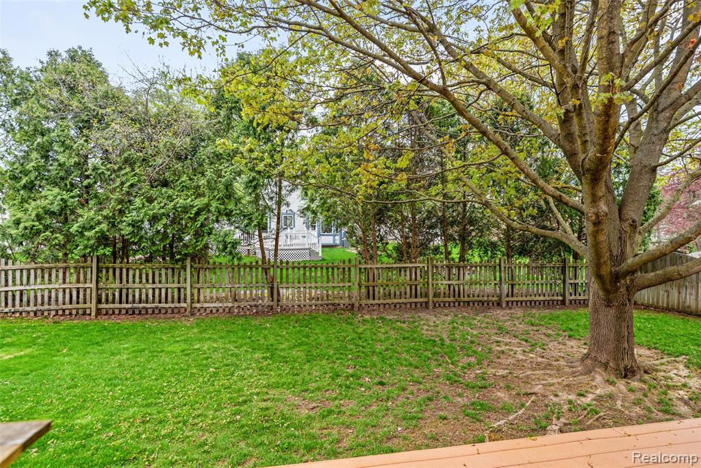 4325 Heatherstone Drive, Waterford, MI 48329 — Photo 43