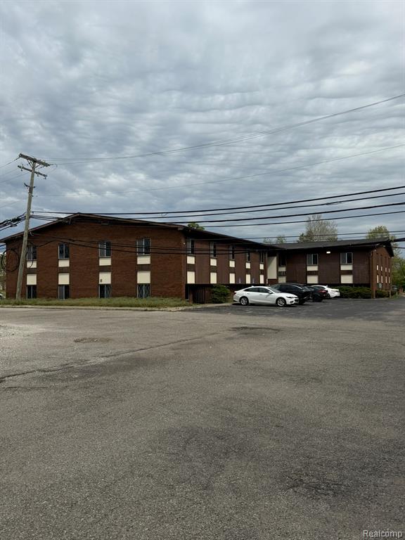 25140 Lahser Road, C203, Southfield, MI 48033