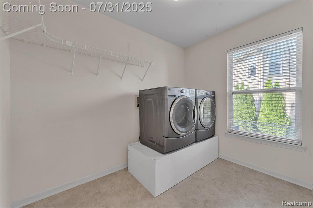 8271 S Warwick Court, Ypsilanti, MI 48198 — Photo 20
