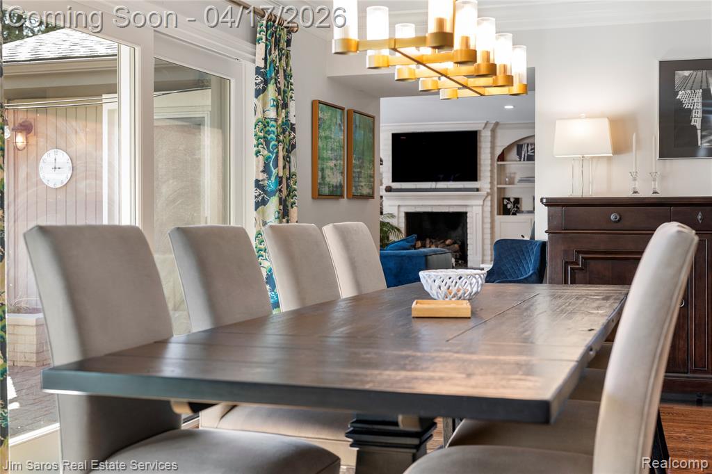 47 Roslyn Road, Grosse Pointe Shores, MI 48236 — Photo 17