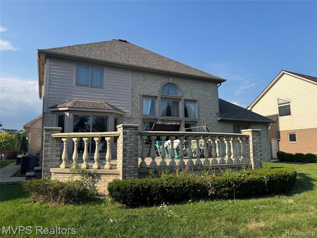 47033 Woodberry Estates Drive, Macomb, MI 48044 — Photo 2