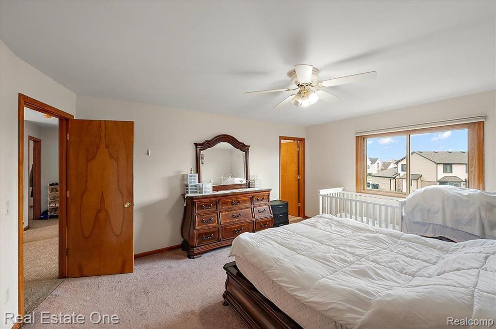 4836 CORRIANDER Drive, Sterling Heights, MI 48314 — Photo 35