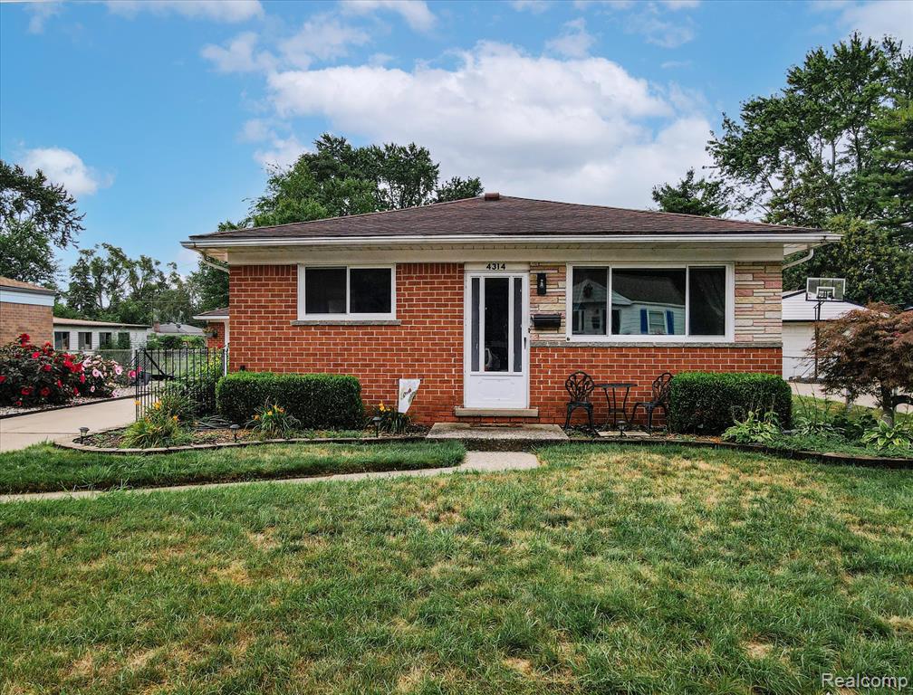 4314 Orr Avenue, Warren, MI 48091 — front exterior