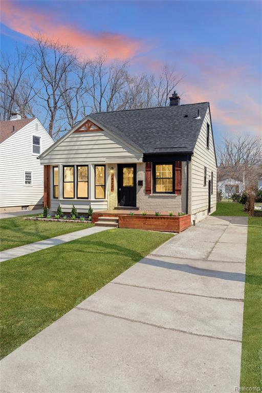 24220 Cloverlawn Street, Oak Park, MI 48237 — Photo 38
