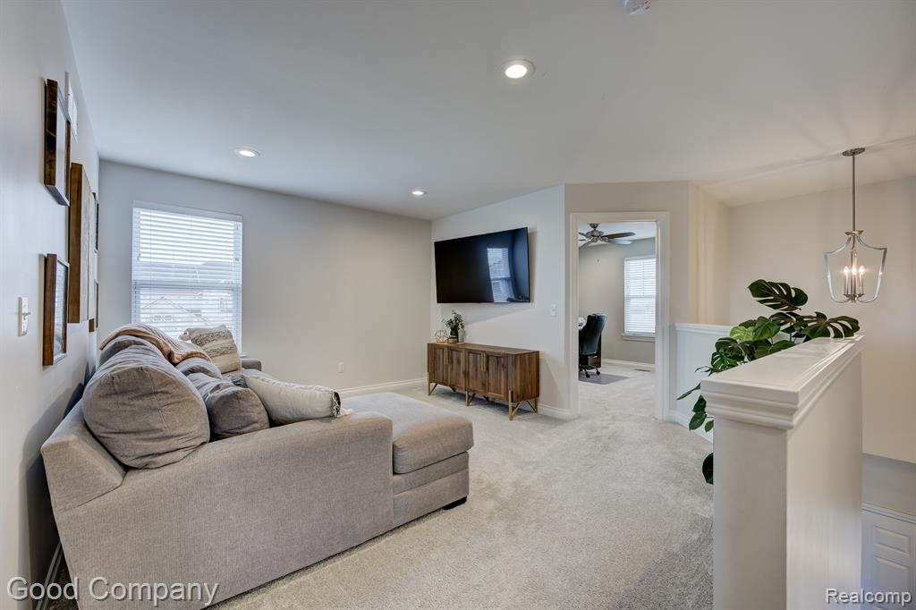 55575 HOGAN Drive, Macomb, MI 48042 — Photo 36