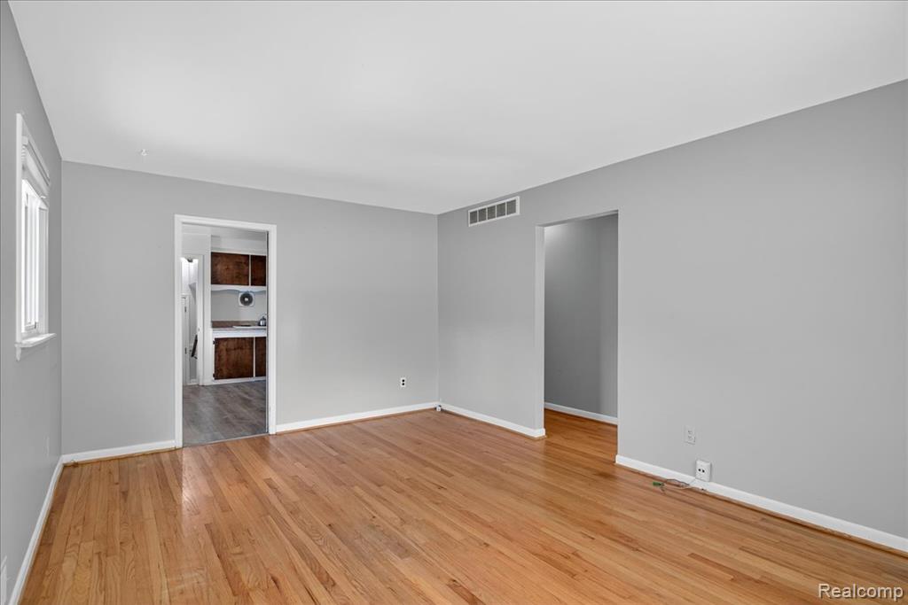 731 1st Avenue, Pontiac, MI 48340 — Photo 11