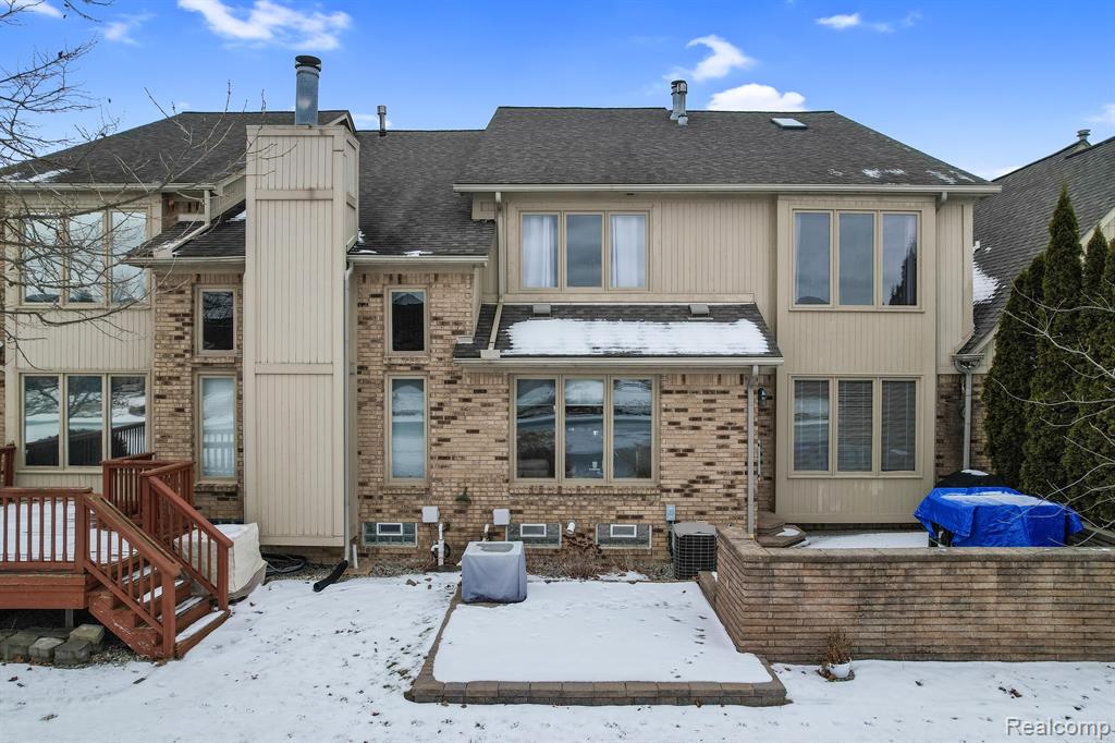 14922 STONEY BROOK Drive W, Shelby, MI 48315 — Photo 49