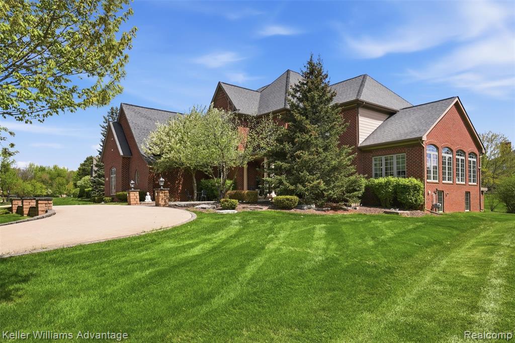 16156 Pine Valley Drive, Northville, MI 48168 — Photo 4