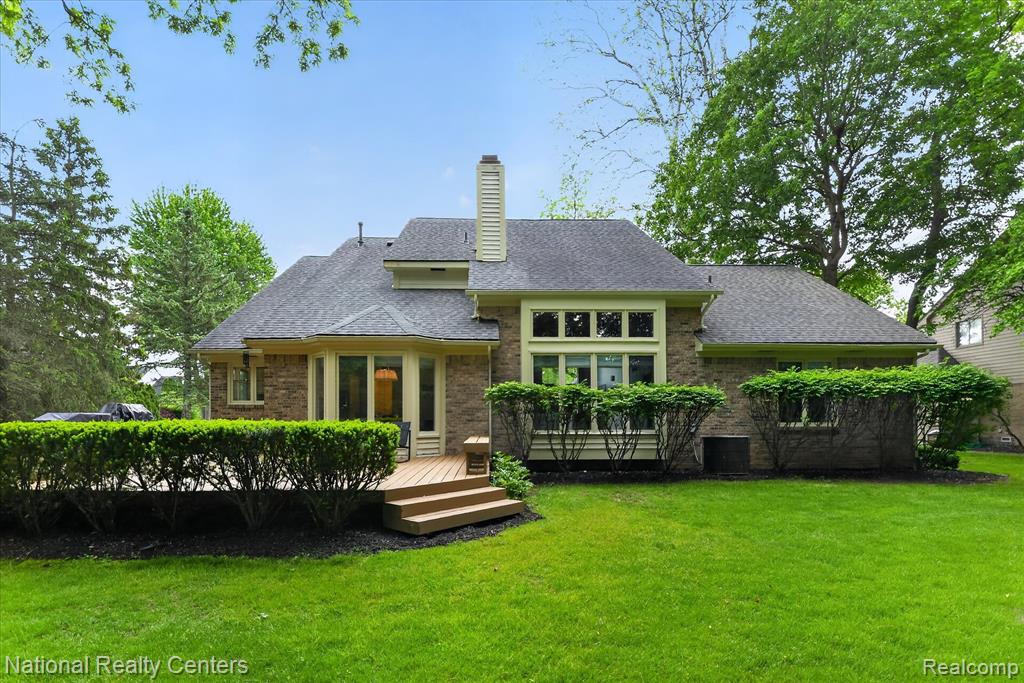 54366 Royal Troon Drive, South Lyon, MI 48178 — Photo 36