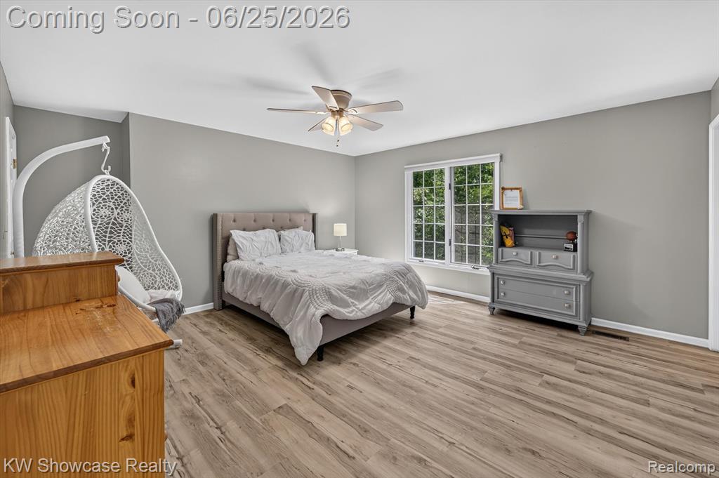 11073 Sandy Creek Drive, South Lyon, MI 48178 — Photo 32