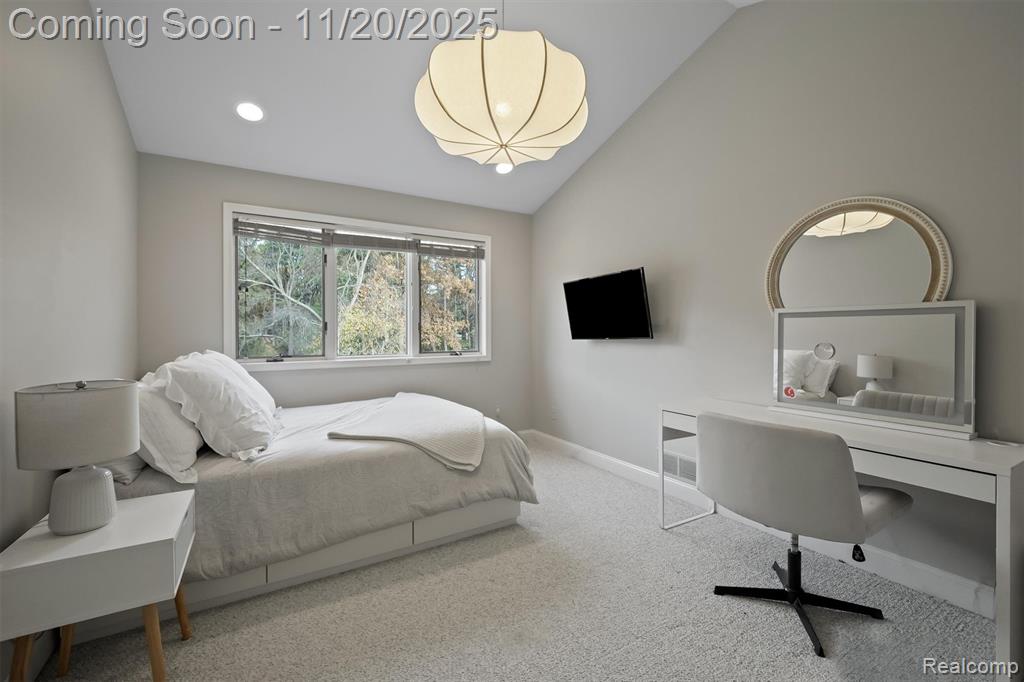 5764 Bloomfield Glens Road, West Bloomfield, MI — Photo 30