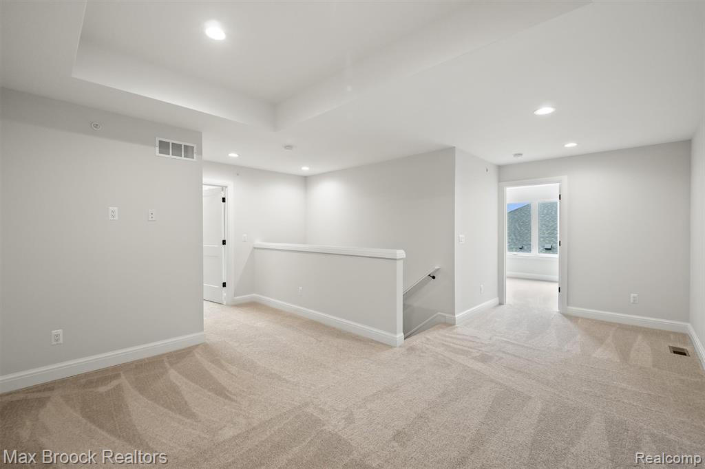 7479 Gramercy Circle, 16, West Bloomfield, MI — Photo 19